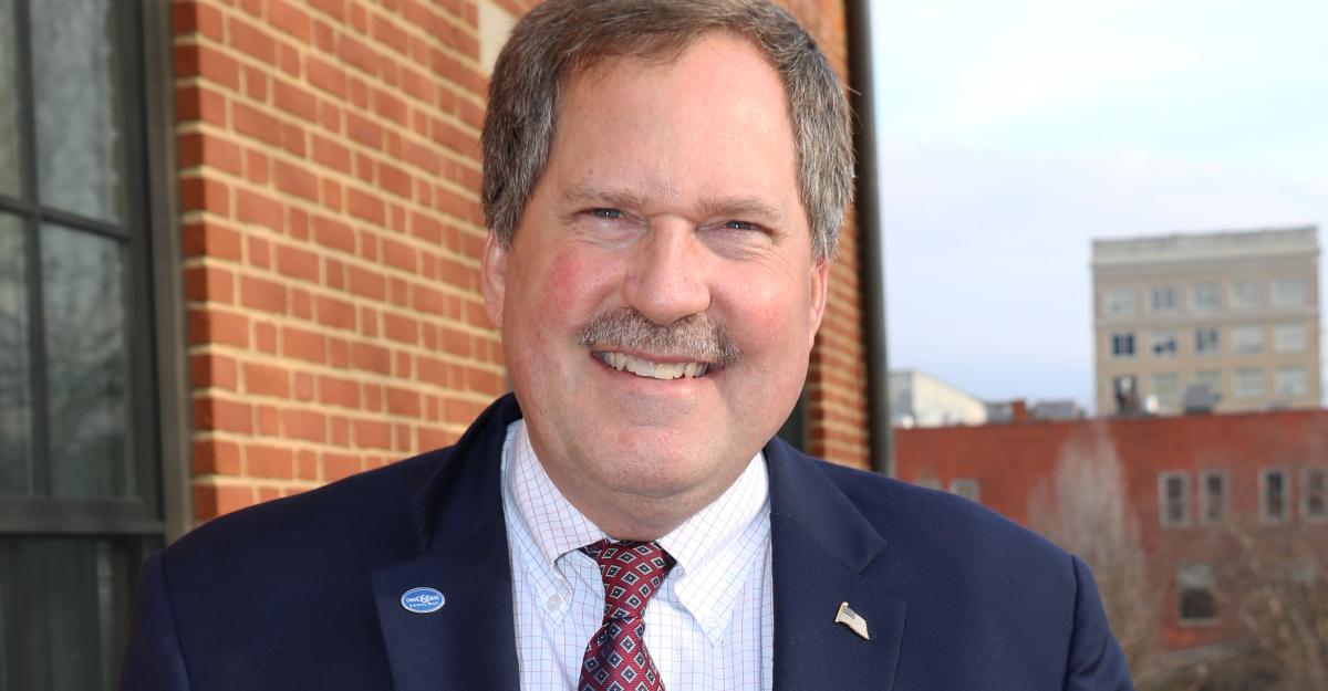 Dan Rice headshot