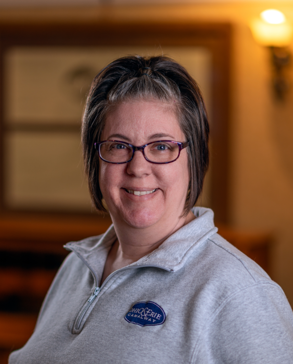 Candice Linn Headshot